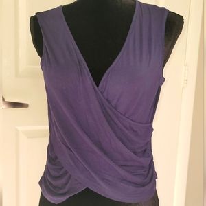 Vetior | Rouched V Neck Top